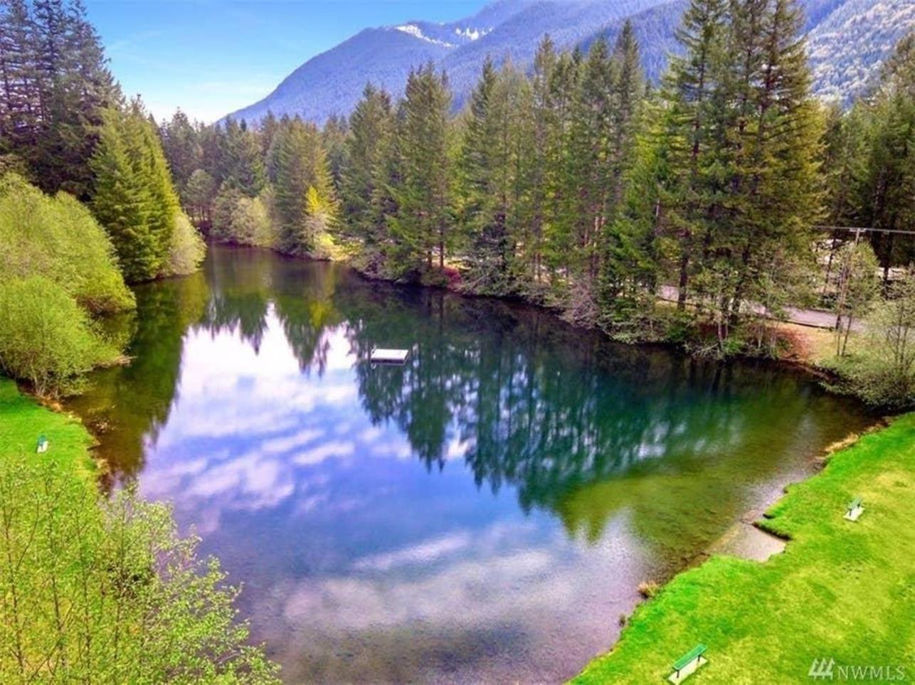 Mt Rainier Little Red Cabin アッシュフォード エクステリア 写真